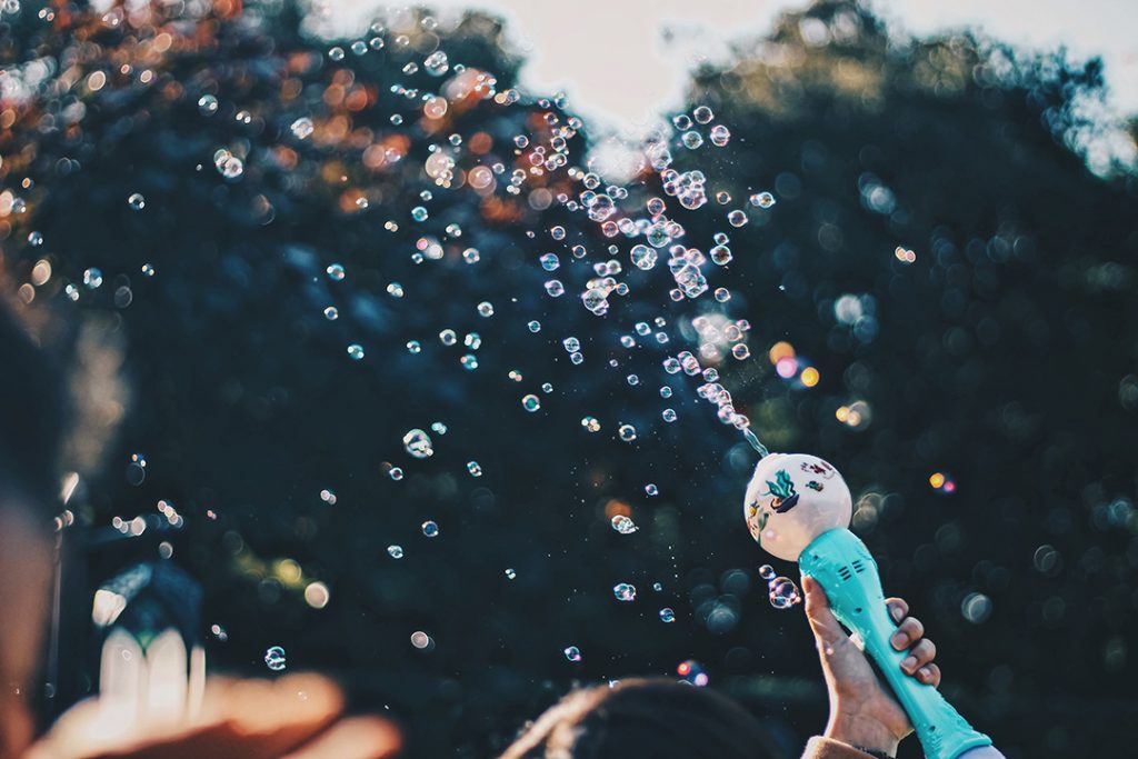 bubbles that signify squiriting